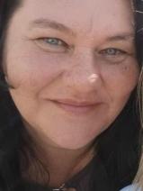 Sziasztok! Mária vagyok. Online Budapest II. kerületi randizni vágyó férfiak jelöljetek kedvencnek.