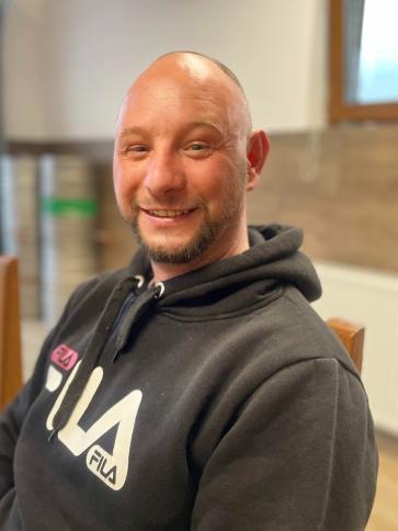 Attila, 40 éves romániai társkereső férfi profil fotója