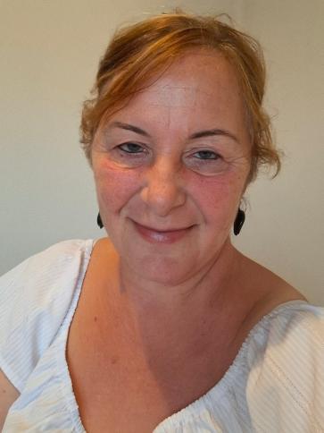 Krisztina, 56 éves gyöngyösi társkereső nő profil fotója