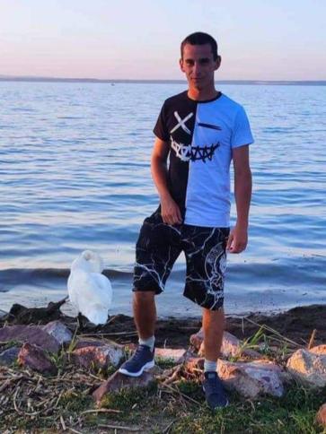 Martin, 22 éves tápiószelei társkereső férfi profil fotója
