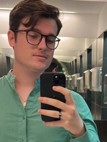 András, 22 éves szigligeti társkereső férfi profil fotója