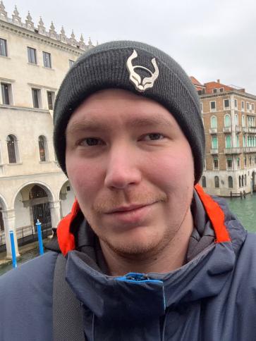István, 33 éves esztergomi társkereső férfi profil fotója