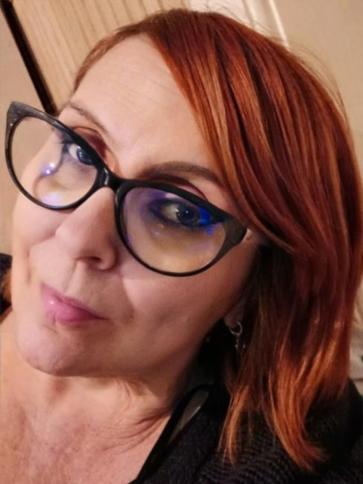 Csilla, 56 éves darányi társkereső nő profil fotója