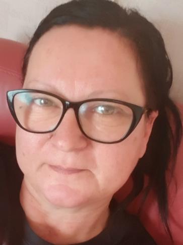 Timea, 51 éves szlovákiai társkereső nő profil fotója