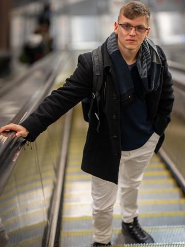 András, 23 éves Budapest XIII. kerületi társkereső férfi profil fotója