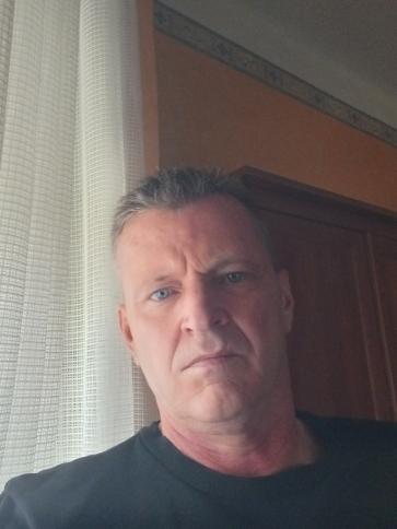 Gábor, 53 éves Budapest II. kerületi társkereső férfi profil fotója