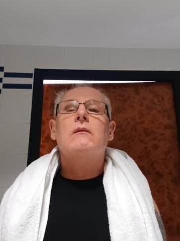 Peter, 62 éves fonyódi társkereső férfi profil fotója