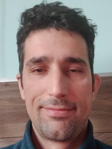 Zsolt, 37 éves romániai társkereső férfi profil fotója