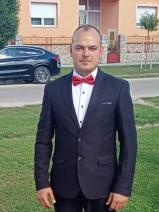 Sziasztok! József vagyok. Komoly rajkai párkereső nők jelentkezését várom.