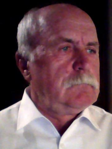 János, 71 éves győri társkereső férfi profil fotója