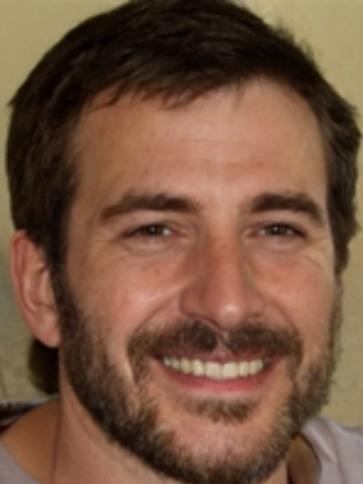 Simon, 42 éves Budapest V. kerületi társkereső férfi profil fotója