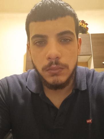 patrik, 21 éves abaligeti társkereső férfi profil fotója