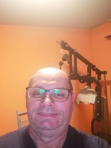 László, 58 éves hernádi társkereső férfi profil fotója