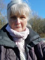 Sziasztok! Elisabeth vagyok. Online kaposvári randizni vágyó férfiak jelöljetek kedvencnek.