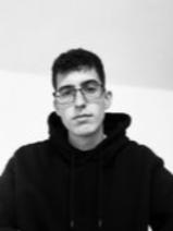 Sziasztok! Rafael vagyok. Komoly dobri párkereső nők jelentkezését várom.