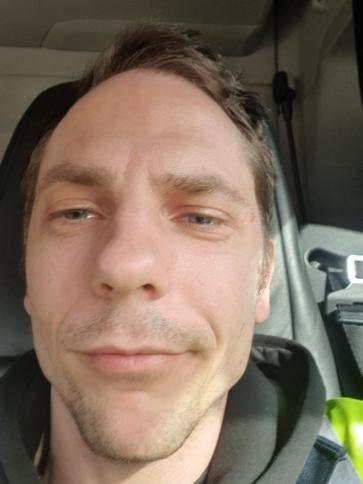 Zoltán, 41 éves orosházi társkereső férfi profil fotója