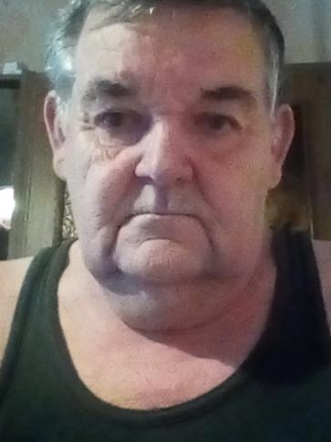 László, 70 éves abonyi társkereső férfi profil fotója