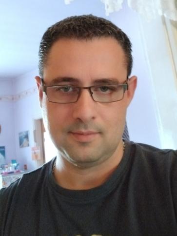László, 42 éves tataházai társkereső férfi profil fotója