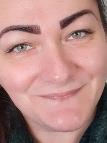 Éva, 38 éves romániai társkereső nő profil fotója
