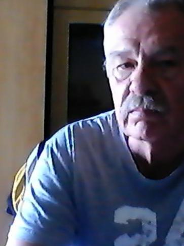 László, 71 éves szegedi társkereső férfi profil fotója
