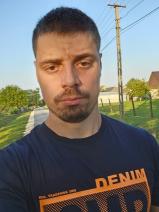 Sziasztok! tamás vagyok. Komoly etei párkereső nők jelentkezését várom.