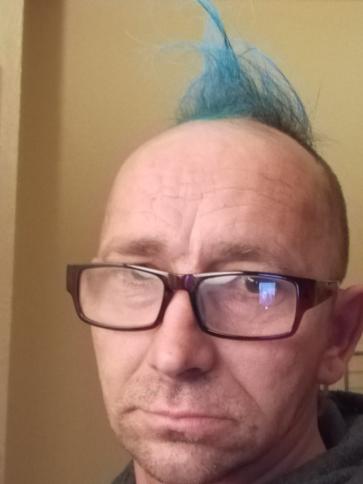 Barni, 44 éves váci társkereső férfi profil fotója
