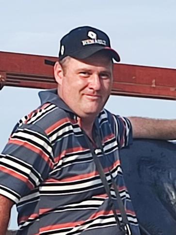 Gábor, 44 éves jászárokszállási társkereső férfi profil fotója