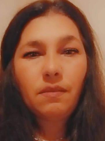 Laura, 48 éves egri társkereső nő profil fotója