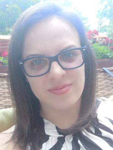 Edina, 32 éves berettyóújfalui társkereső nő profil fotója