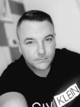 Sziasztok! Tomi vagyok. Komoly pusztazámori párkereső nők jelentkezését várom.