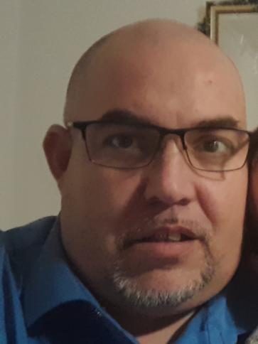 János, 41 éves Budapest X. kerületi társkereső férfi profil fotója