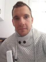 Sziasztok! Péter vagyok. Online Budapest XXII. kerületi randizni vágyó nők kattinsatok a kedvenc gombra.