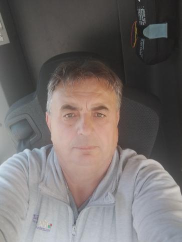 Péter, 57 éves herendi társkereső férfi profil fotója