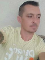 Sziasztok! György vagyok. Komoly ráckevei párkereső nők jelentkezését várom.