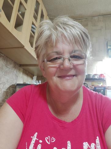 Edit, 57 éves gödöllői társkereső nő profil fotója
