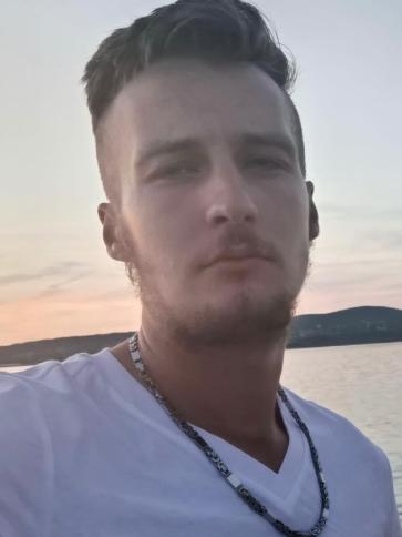 Renátó, 20 éves Budapest XXI. kerületi társkereső férfi profil fotója