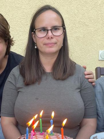 Vera, 34 éves Budapest XI. kerületi társkereső nő profil fotója