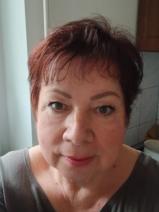 Sziasztok! Mária vagyok. Online Budapest XXII. kerületi randizni vágyó férfiak jelöljetek kedvencnek.