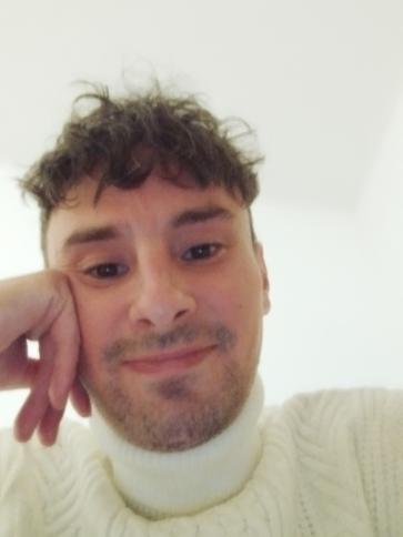 Bence, 34 éves ausztriai társkereső férfi profil fotója