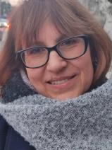 Sziasztok! Szilvia vagyok. Komoly tinnyei társkereső férfiak jelentkezését várom.
