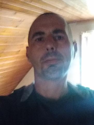 Gábor, 51 éves Budapest XVIII. kerületi társkereső férfi profil fotója