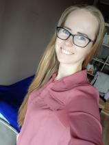 Sziasztok! Bernadett vagyok. Online kiskunfélegyházi randizni vágyó férfiak jelöljetek kedvencnek.