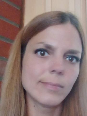 Edina, 43 éves székesfehérvári társkereső nő profil fotója