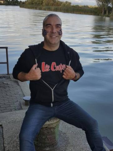Tivadar, 53 éves szigetszentmiklósi társkereső férfi profil fotója