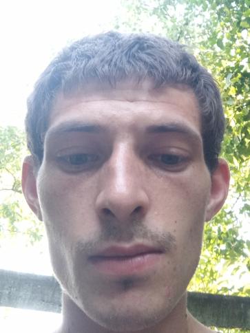 norbert, 25 éves dobozi társkereső férfi profil fotója