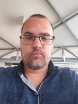 Sziasztok! Zsolt vagyok. Fiatal kiskunfélegyházi párkereső lányokkal chatelnék.