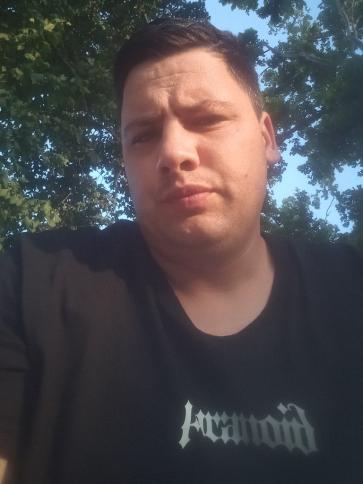 István, 34 éves siófoki társkereső férfi profil fotója