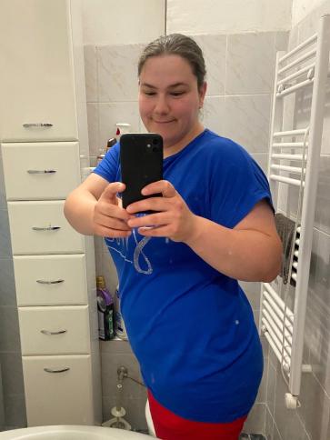 Petra, 27 éves kerekegyházai társkereső nő profil fotója