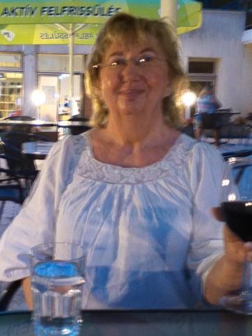 éva, 73 éves Budapest XII. kerületi társkereső nő profil fotója éva, 73 éves Budapest XII. kerületi társkereső nő profil fotója