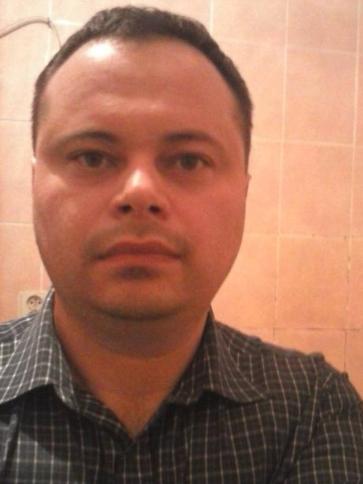 Lajos, 52 éves szlovákiai társkereső férfi profil fotója Lajos, 52 éves szlovákiai társkereső férfi profil fotója
